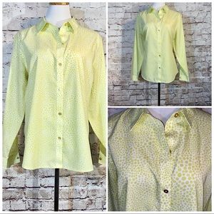 CHICO’S POLKA DOT BUTTON DOWN 🍏🍈